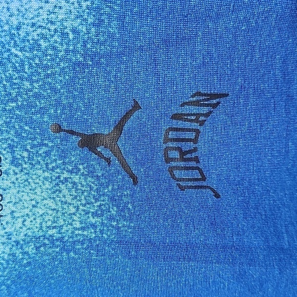 Jordan Graphic Tee Shirt Size Small NWT - Picture 7 of 11